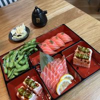 Lunch bento box with vegan “tuna” sashimi   at Niku Nashi Sushi in Los Angeles