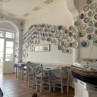 Von Kunden gestaltete Teller   at Piato  in Idra