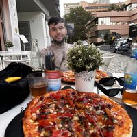 Vegan Diabla Pizzaa  at Totale Pizzeria - Saldanha in Lisbon