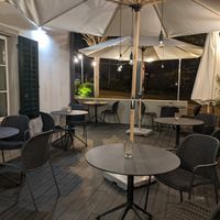 Outdoor seating at Barfüsser Sushi Bar & Lounge in Adliswil