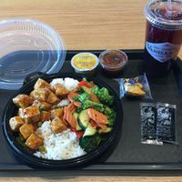Firecracker Tofu & Mixed Vegetables combination plate with steamed white rice at Leeann Chin in Apple Valley