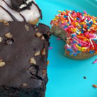 Mini donuts & brownie  at Monaladona in Guadalajara