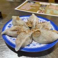 Rose dumplings   at Quan Thang Ancient House in Hoi An