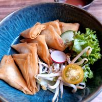 Samosa at Bowls in Bruges