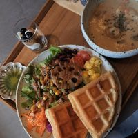 Set 2 at Bee9 in Osaka