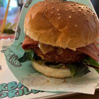 Burger (Chickn + Inspiration) at Urban Gorillas - Vegan Revolution in Dusseldorf
