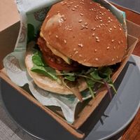 Schönheit at Urban Gorillas - Vegan Revolution in Dusseldorf