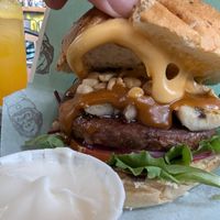 Vegan burger with banana dressing at Urban Gorillas - Vegan Revolution in Dusseldorf