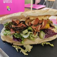 "If you don't know" at Urban Gorillas - Vegan Revolution in Dusseldorf