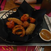 half finished appetizer plate at Urban Gorillas - Vegan Revolution in Dusseldorf