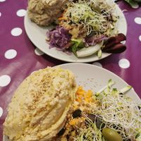 Hummus at La Belle Verte in Toulouse