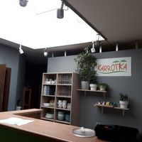 Order at the counter at Karrotka in Torun