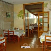 inside at Albahaca in Vigo