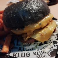  at Klüg Burgers in Mallorca