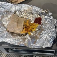 Fries 🍟  #Veganuary at East Side Burgers in Paris