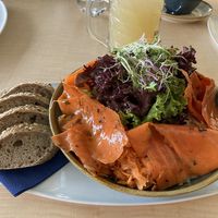Salat mit Karottenlachs  at Zum Segelflieger in Ohlstadt