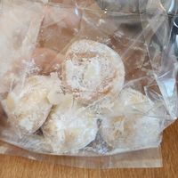 Mexican wedding cakes vegan at Green Salmon Coffee and Tea House in Yachats