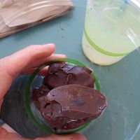 Dates with peanutbutter and chocolate at Ahonui in Kahului