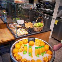 fruit & juices  at Marche Voklo I in Sencur
