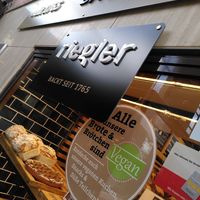 Alle Brote und Brötchen vegan! at Bäckerei Riegler - Heidelberg Hbf in Heidelberg