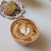  at Full Bloom Café in Nice