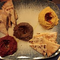 Humus trio at El Plátano Azul in Tenerife