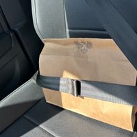 todos los empaques son sustentables  at Santa Semilla in Torreon