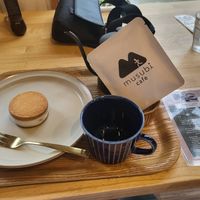 Butter Raisin Sandwich Ice Cream and Coffee at Musubi Sweets Factory  in Kyoto