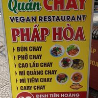 Sidewalk sign at Quan Chay Phap Hoa in Hoi An