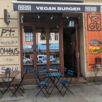  at VEG'D - Vegan Burgers - P-Berg in Berlin