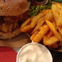  at VEG'D - Vegan Burgers - P-Berg in Berlin