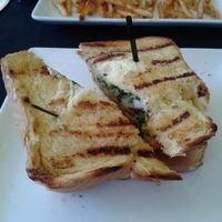 vegan chicken sandwich at Sababa Restaurant and Lounge in Long Beach