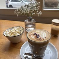 Dirty Chai Latte mit Hafermilch  at Hi Kalle in Bochum