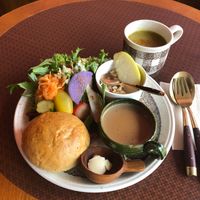 Dukkah morning set. Salad, yogurt & granola bowl, soup, chai, vegan butter, and dukkah. at BOABOA in Matsue