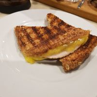 Hot sandwich at Pionero Coffee Roasters in Oviedo