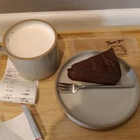  at Shark Coffee in Tokyo