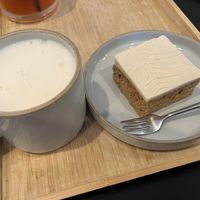 Vegan chai and carrot cakee  at Shark Coffee in Tokyo
