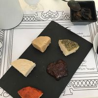 Vegan cheeses platter with jams at Estando Contigo in Madrid