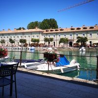 Terrace with a view ! at C. House Cafè in Peschiera Del Garda