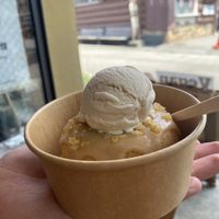 Lemon doughnut with vanilla ice cream   at Nukafuku ヌカフク in Hakone