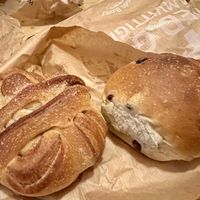 Buns as take away   at Godt Brød Munch Brygge in Oslo