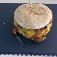 Pulled Jackfruit Burger  at Mr & Mrs Retro in Seckach