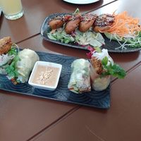 12 und 17, dumplings und sunny rolls at Monchi in Leipzig