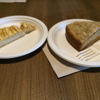 Apple cake and Almond cake at Radicetonda - Via Spallanzani in Milan