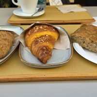 Breakfast at Radicetonda - Via Spallanzani in Milan