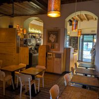 Calm atmosphere at Radicetonda - Via Spallanzani in Milan