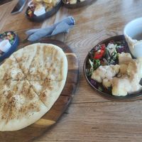 Garlic bread🧄 and satay tofu bites at The Sand Dancer in South Shields