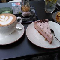 Vegan chocolate cherry cake at Små Schlicht in Hannover