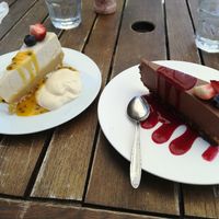 Caramel and chocolate cheesecake at Manna Haven in Byron Bay