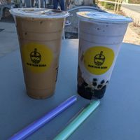 Thai coffee and "taco" taro-coconut boba special at NUM NUM BOBA in Reno